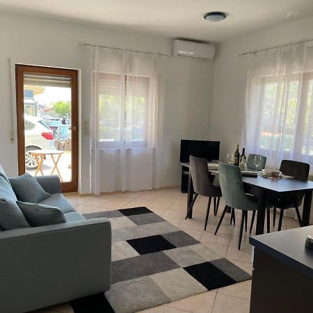 Apartment Eli - Задар Екстер'єр фото