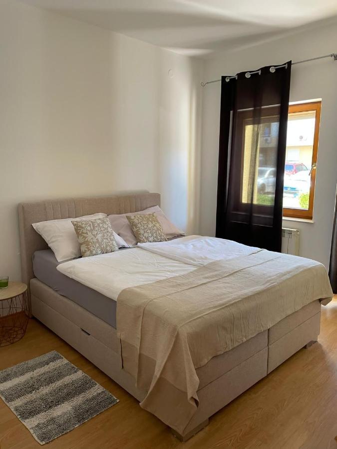Apartment Eli - Задар Екстер'єр фото
